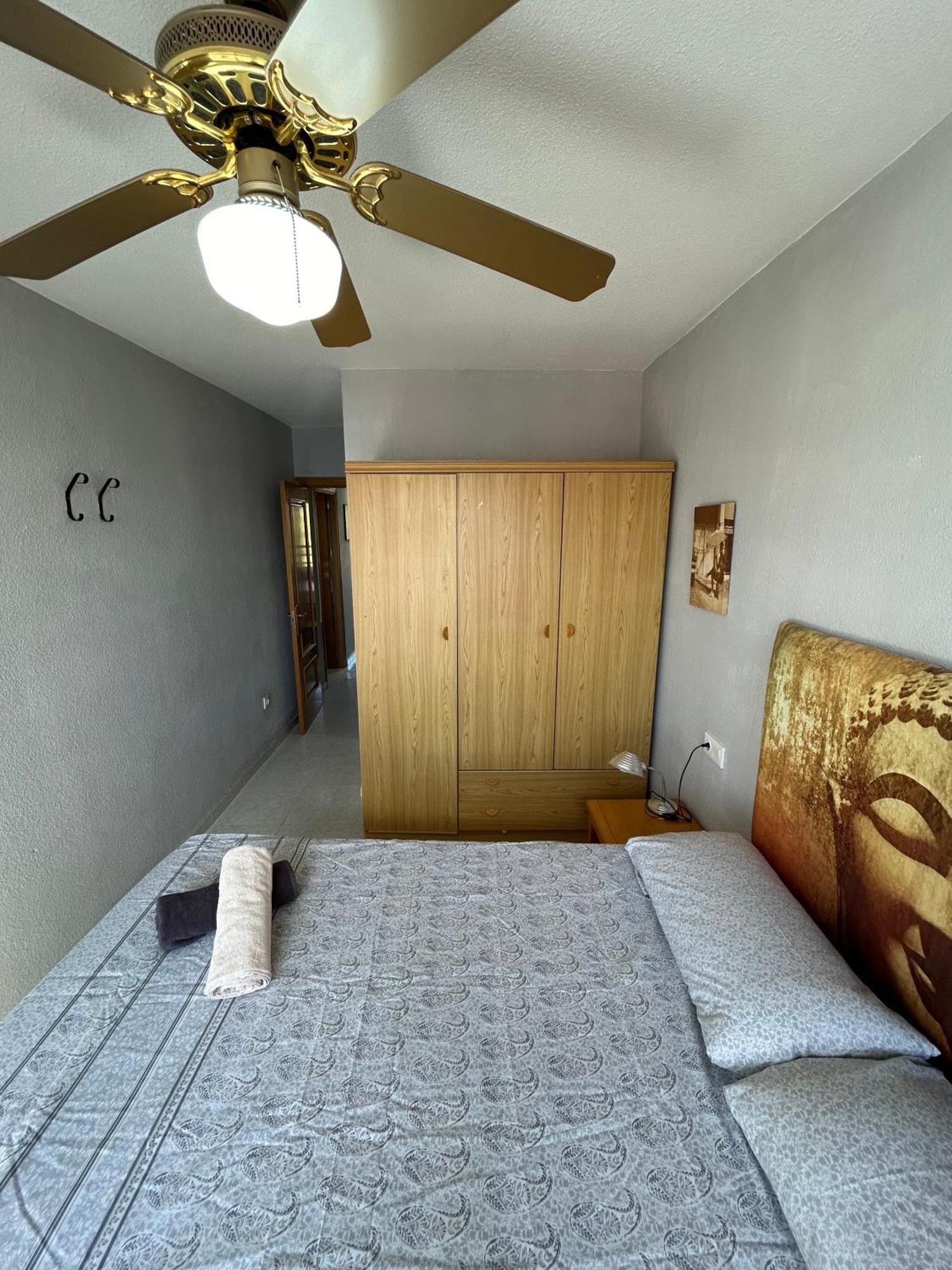 Apartamento Con Preciosas Vistas Y Piscina Бенидорм Екстериор снимка